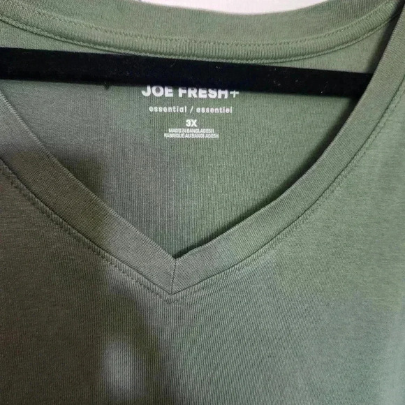 Joe Fresh Plus Size  Olive Green Vneck Tee Size 3x - Picture 4 of 7